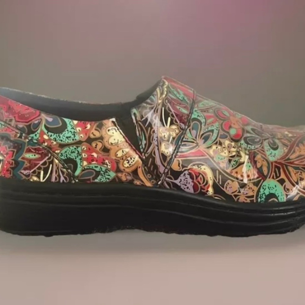 Klogs Mission Floral Colorful Slip-On  Medical Nurse Mule Size 6 Non Slip